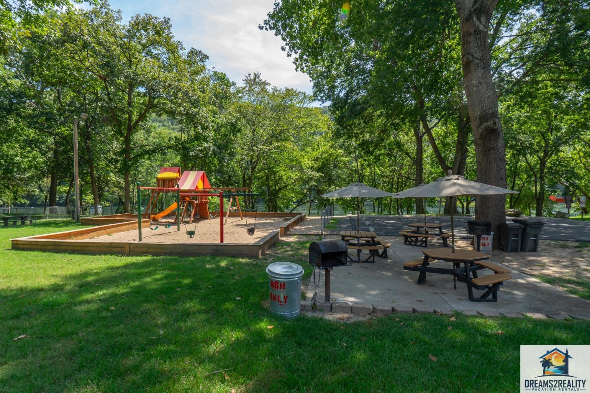 3Br Condo With Lake View - Trout Fishing - Playground - 2 Pools - Free Tickets Included - Pr69-9 브랜슨 외부 사진