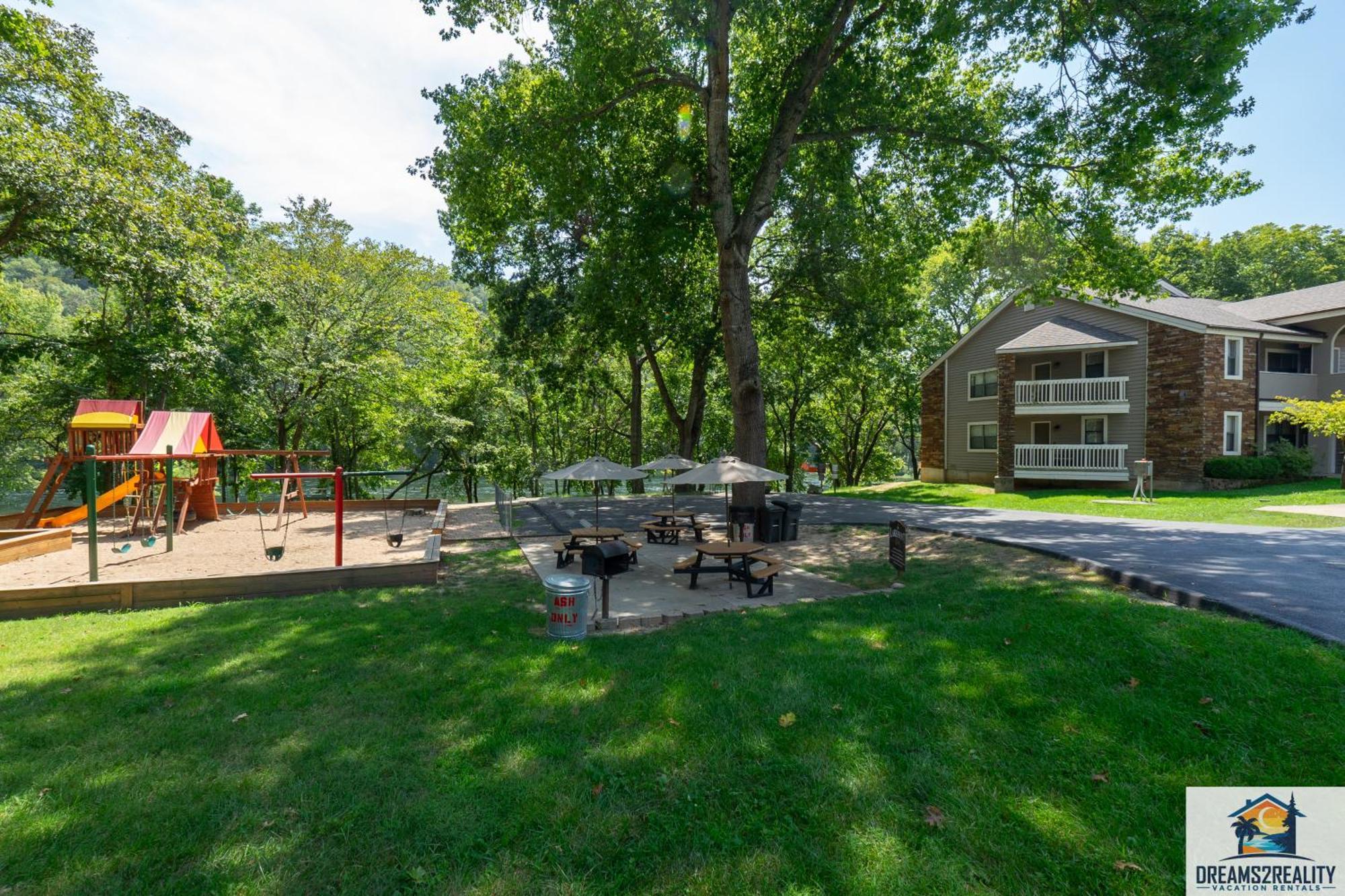3Br Condo With Lake View - Trout Fishing - Playground - 2 Pools - Free Tickets Included - Pr69-9 브랜슨 외부 사진
